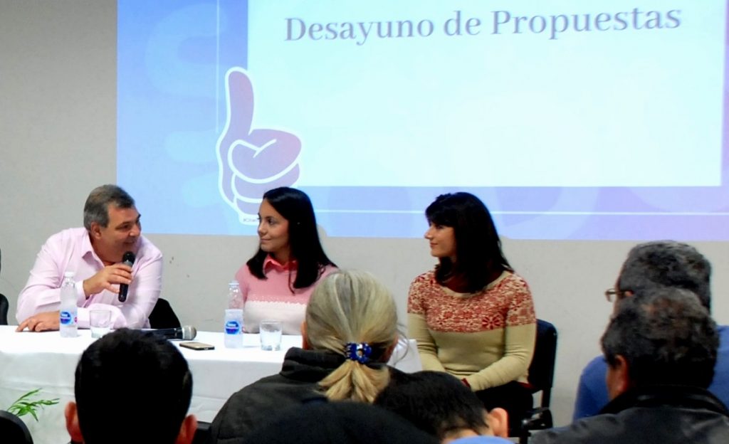 PECHE REUNION CON EVANGELICOS 1024x624